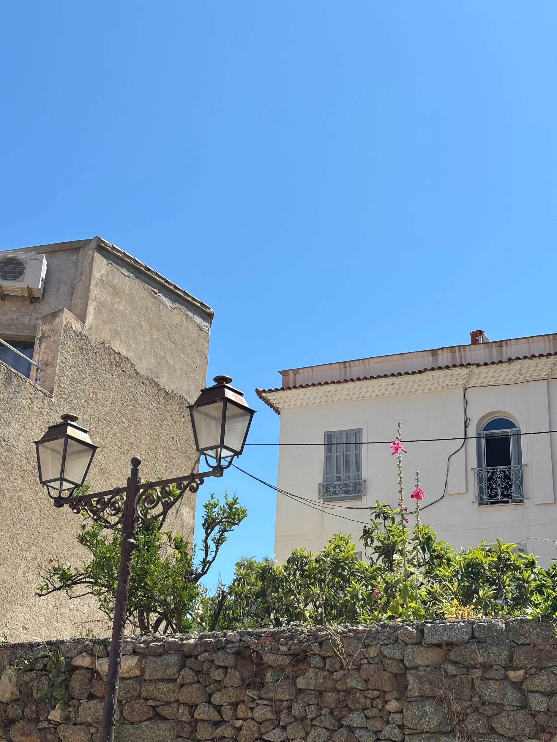 Alt à définir